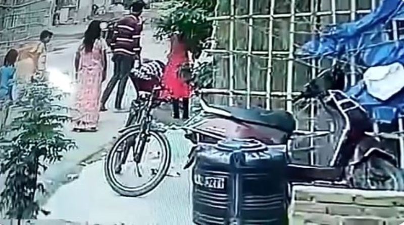 Agra Woman Ties 4-Month-Old Dog with Leash, Slams It on Road Five Times | Triggering Video