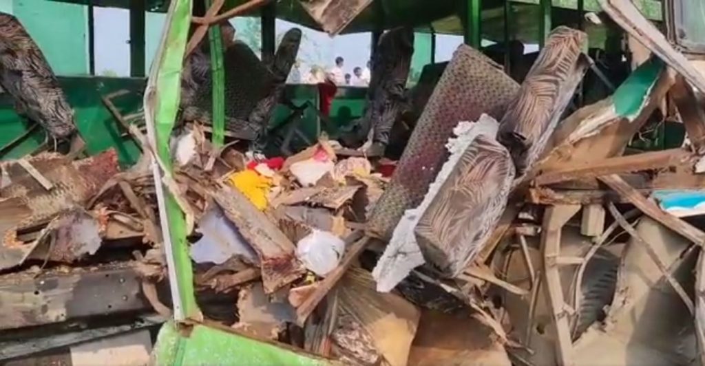 Barabanki Accidented Bus