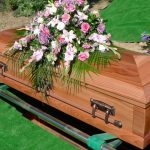 Bolivia Man Goes on Night Out, Drinks So Much he ends Up Waking in Buried Coffin