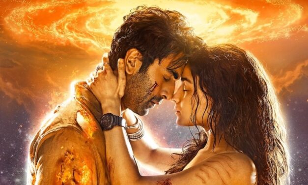 Brahmastra Review: Ranbir and Alia Starrer Fantasy is Visually Appealing but Lacks in the Storytelling