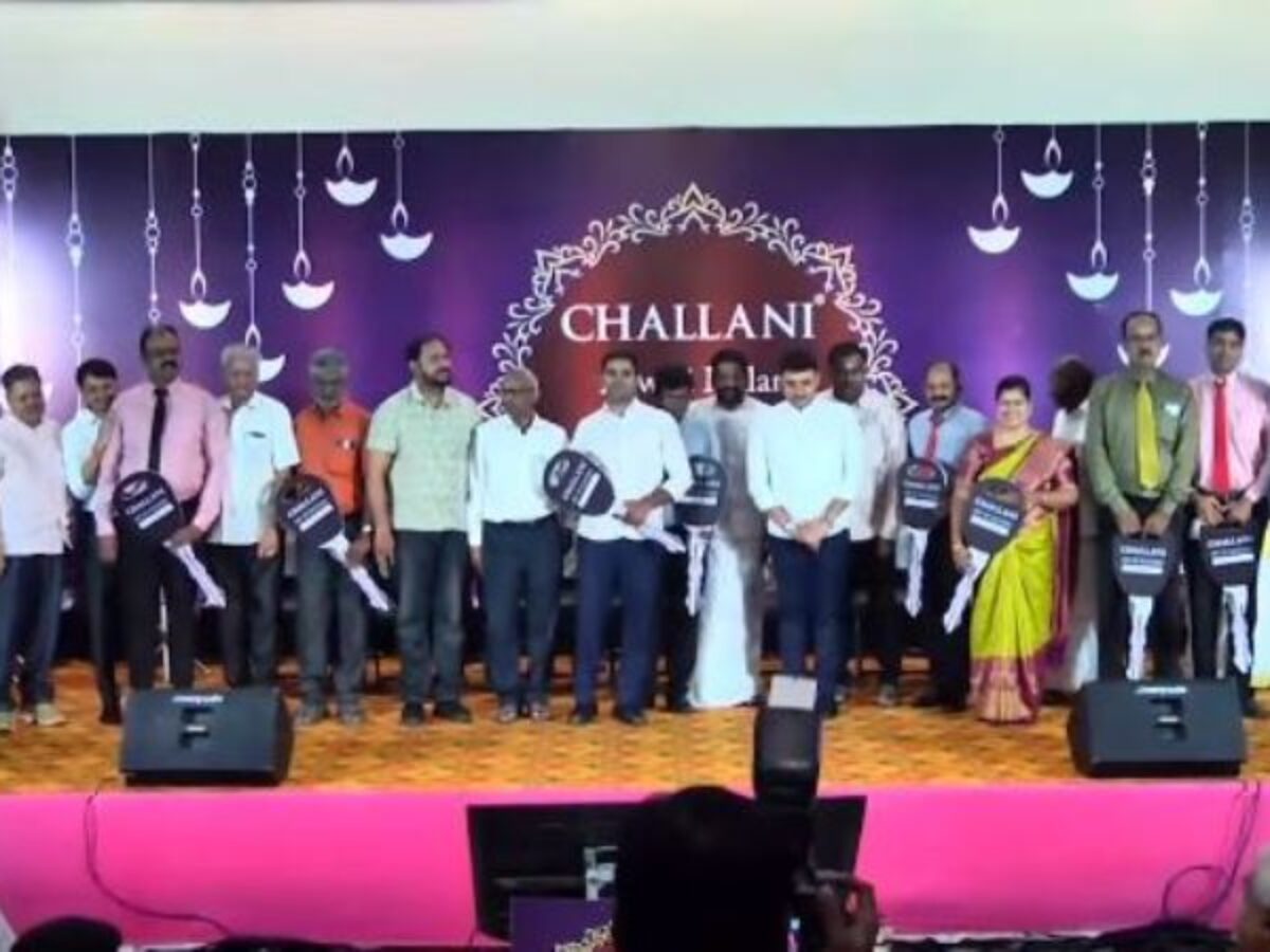 Diwali 2022 bonus! Chennai businessman gifts cars, bikes to employees