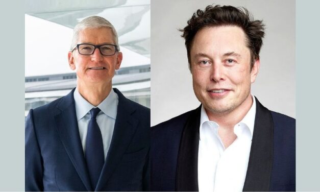 Elon Musk Meets Apple CEO Tim Cook After Saying He’d ‘Go to War’ with Apple, Here’s What Happened
