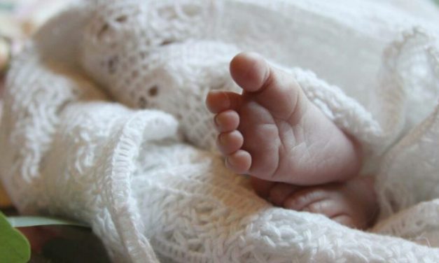 Odisha: Father Abandons Newborn Baby Born with Both Private Parts, Mother Resolves to Raise Baby On Own