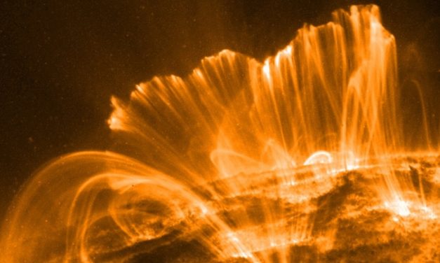 Geomagnetic Storm Destroys 40 out of 49 SpaceX Satellites a Day After Being Launched