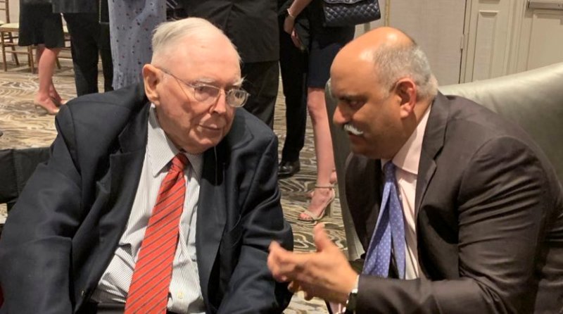 Indian Origin Investor Mohnish Pabrai Praised by Warren Buffet, Pabrai was Dubbed as “Clone of Warren Buffet”