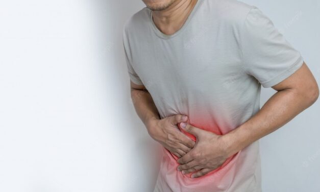 Shocking! Kolkata Doctors Remove 7.5 Inches Deodorant Bottle from Stomach of a 27-Year-Old Man