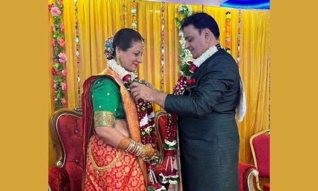 Man Shares Heart-Warming Story of his Mother Who Battled Cancer, Beat COVID & Got Married Again
