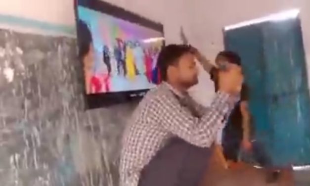Nalanda Govt School Exam Turns into Bhojpuri Concert – Students Caught Dancing and Cheating | Video