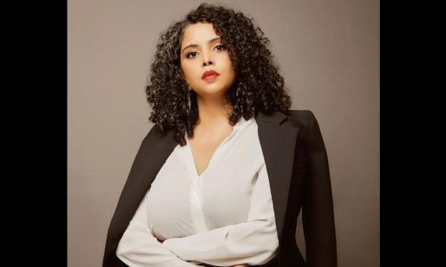 Rana Ayyub Issues Statement in Charity Fund Scandal Case, calls it “Smear Campaign”