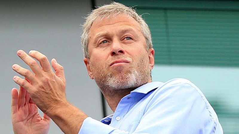 Russian Oligarch Roman Abramovich to Sell Chelsea Football Club