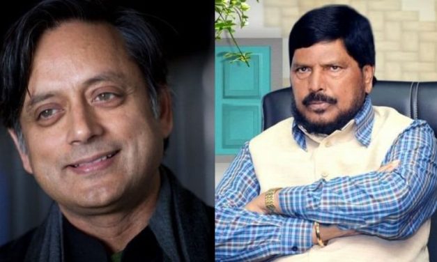 Twitter Spat: Congress MP Shashi Tharoor Gets English Lessons from Ramdas Athawale