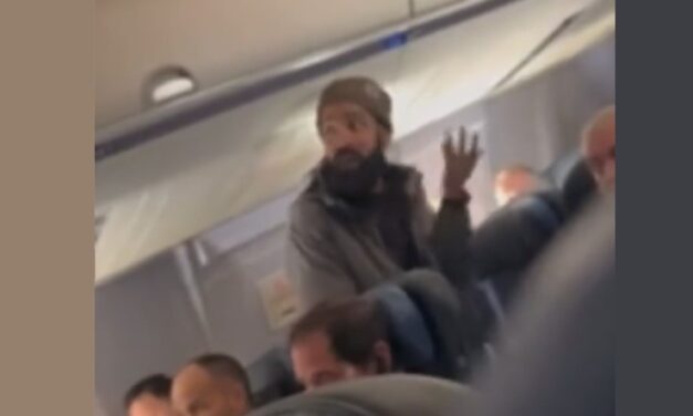 United Airlines Passenger Tries to Stab Crew in Neck, Open Plane’s Emergency Door Mid-Flight, Arrested